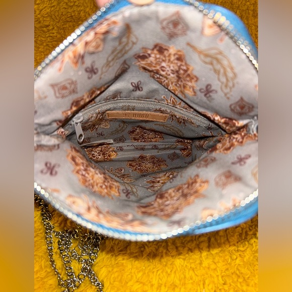 HOBO International Vintage Daria Convertible Crossbody Clutch - Picture 8 of 8